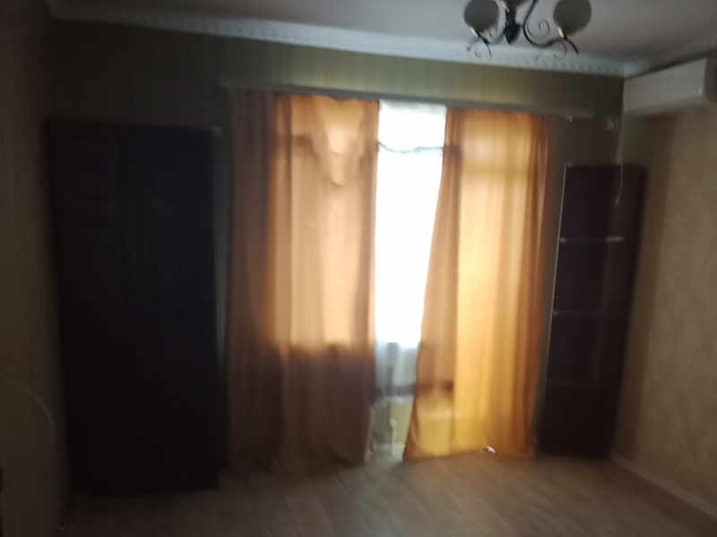 Продається квартира в Одеському районі